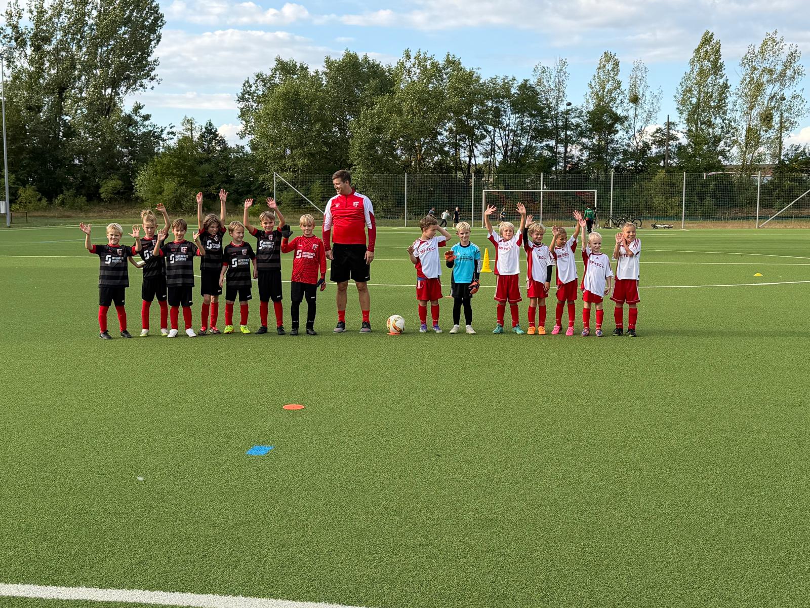 F-Junioren siegen bei Lok – Bild 2